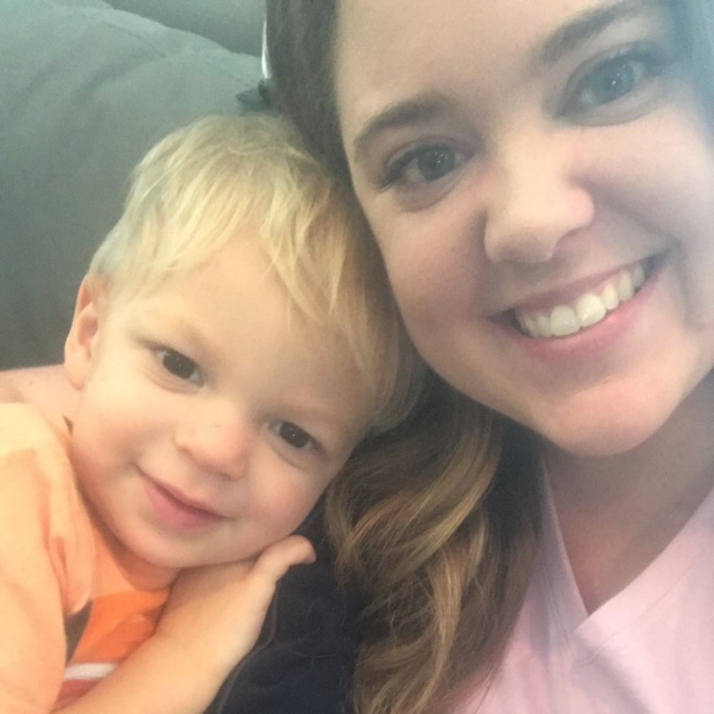 Meet your Posher, Alexis